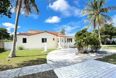 970 Plover Ave, Miami Springs: photo 1 of 73