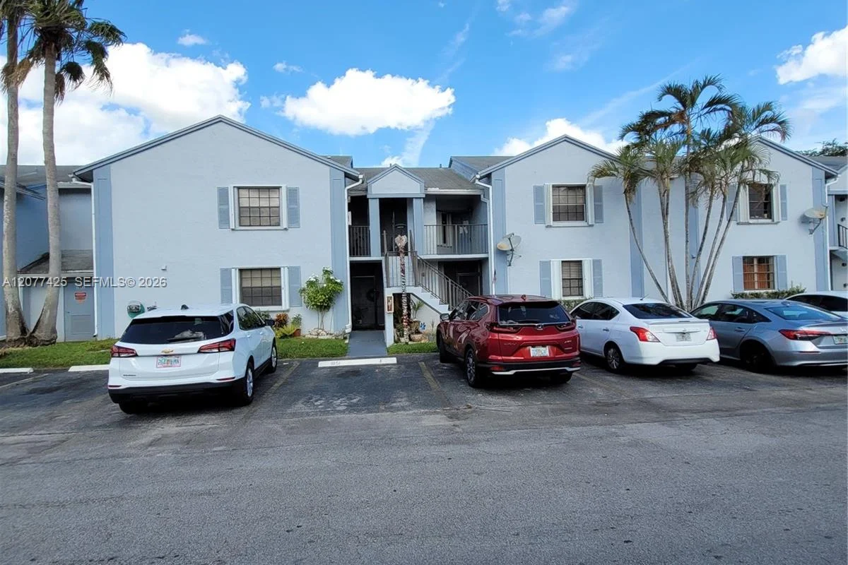 1051 Jefferson Dr #1051H, Homestead: photo 1 of 39