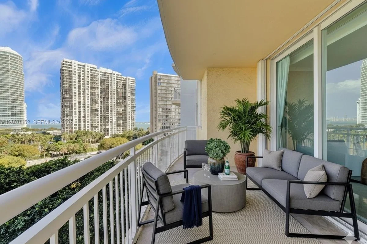 2475 Brickell Ave #804, Miami: photo 1 of 39