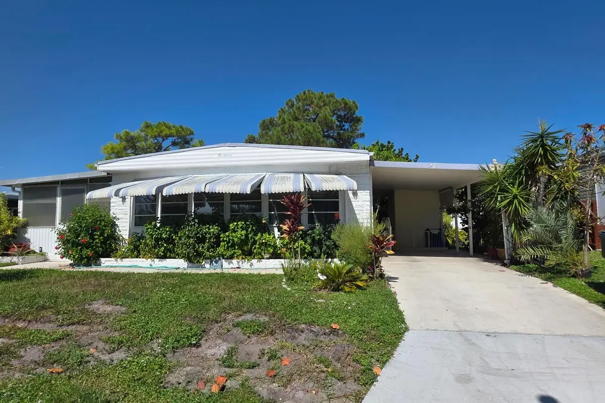 6125 N Guava Ln, Atlantis: photo 1 of 16