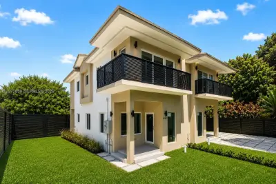 6141 NW 1st Ave, Miami: photo 1 of 13