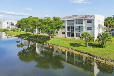 8510 Sunrise Lakes Blvd #301, Sunrise: photo 1 of 25