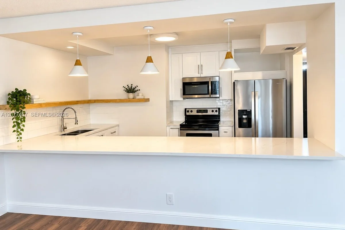 20441 NE 30th Ave #324-9, Aventura: photo 1 of 9