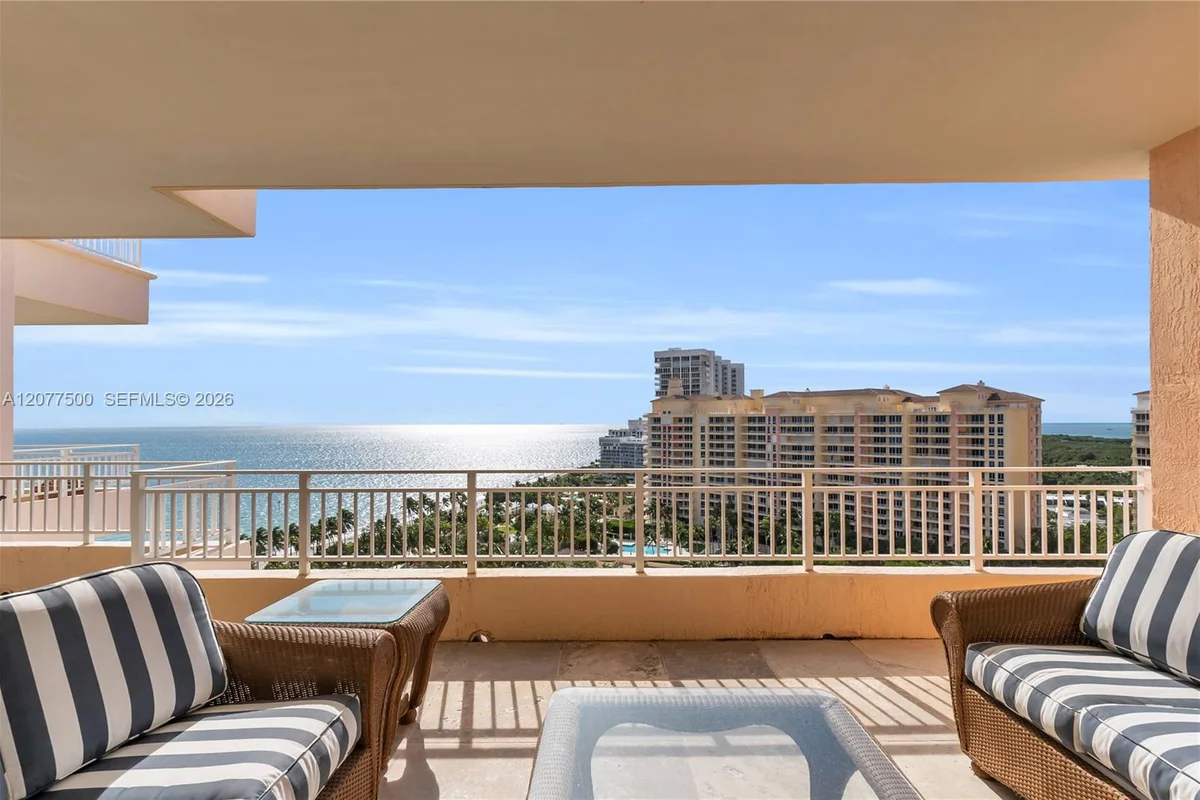 791 Crandon Blvd #PH04, Key Biscayne: photo 1 of 34