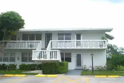 95 Kent F, West Palm Beach: photo 1 of 6