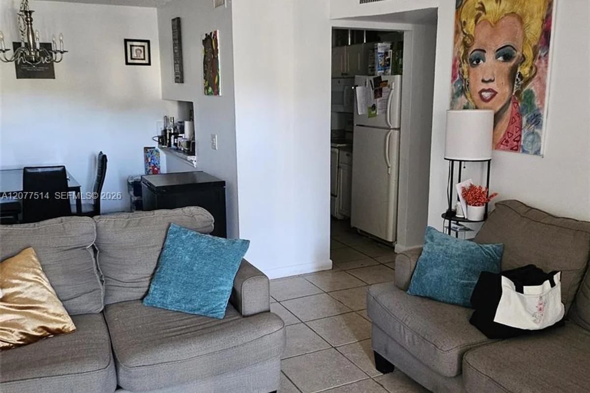 1838 Abbey Rd #208, West Palm Beach: photo 1 of 38