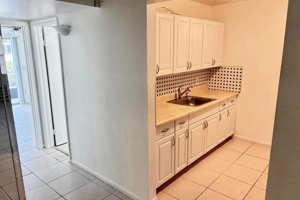 13350 SW 1st St #108P, Pembroke Pines: photo 1 of 12