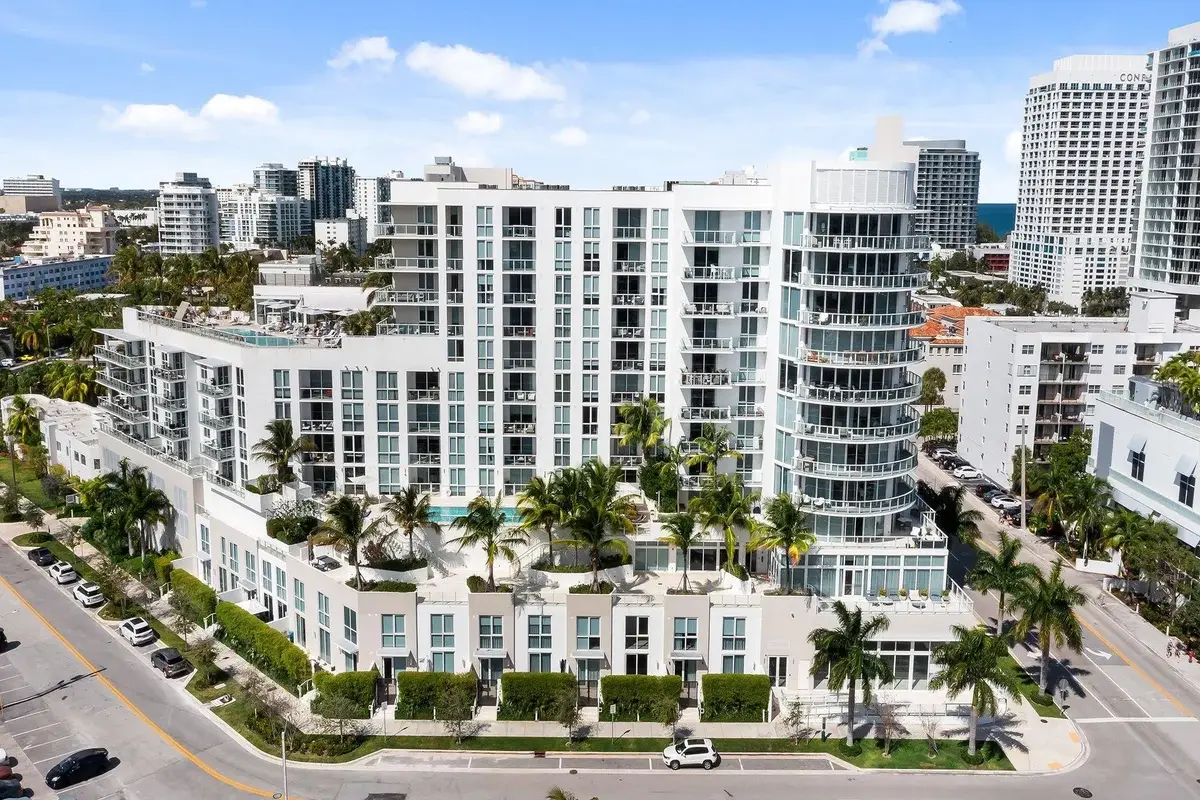 401 N Birch #Th6, Fort Lauderdale: photo 1 of 33