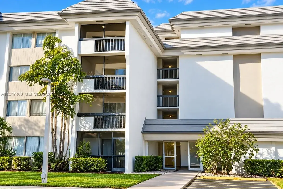 721 N Pine Island Rd #213, Plantation: photo 1 of 22