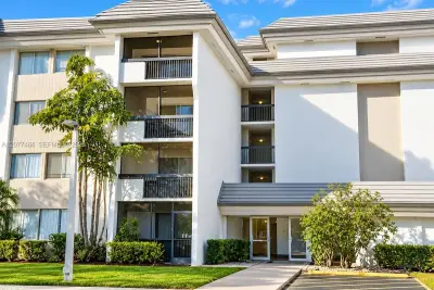 721 N Pine Island Rd #213, Plantation: photo 1 of 22