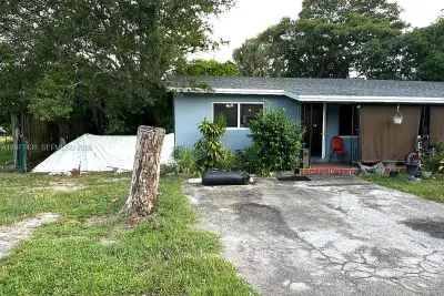 204 NW 8th Ave #2, Fort Lauderdale: photo 1 of 7