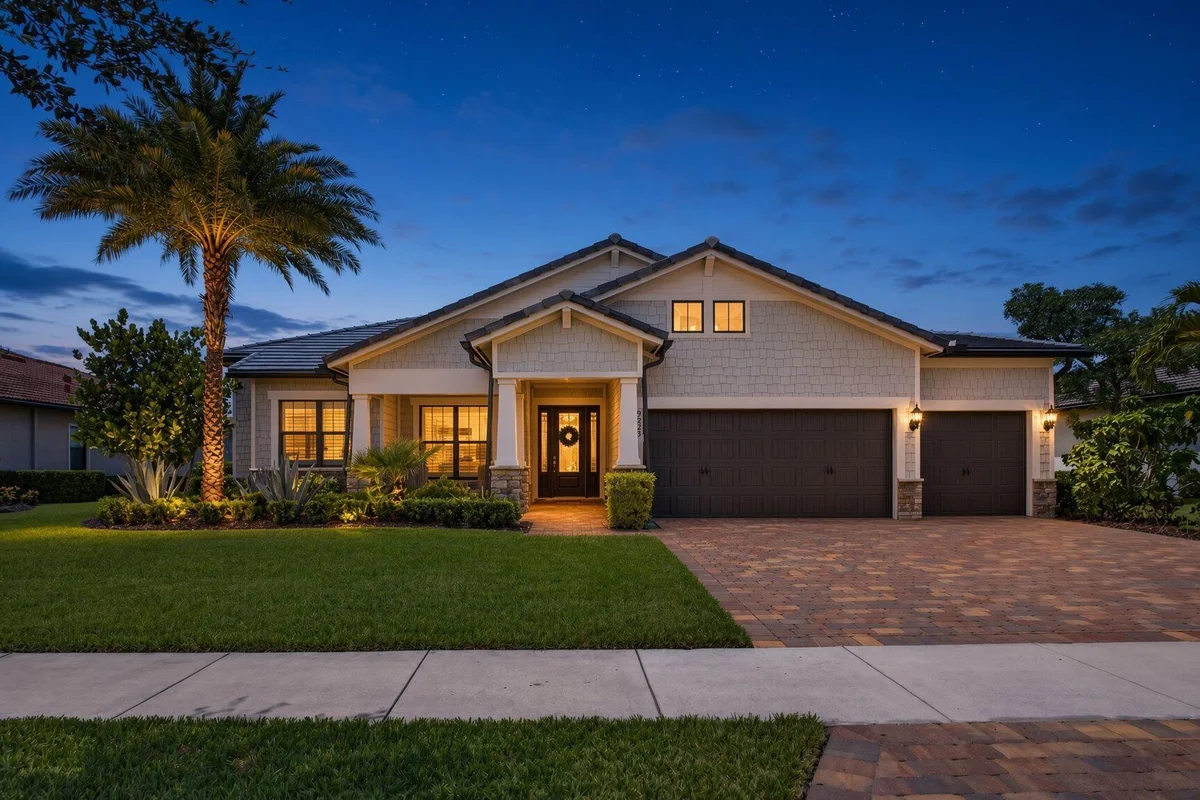 9223 Balsamo Dr, Palm Beach Gardens: photo 1 of 80