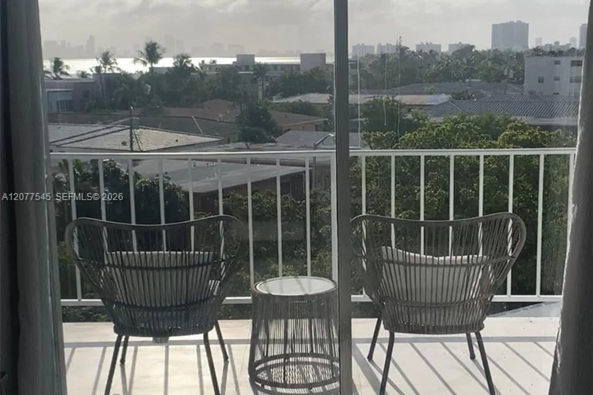 6900 Bay Dr #5A, Miami Beach: photo 1 of 13