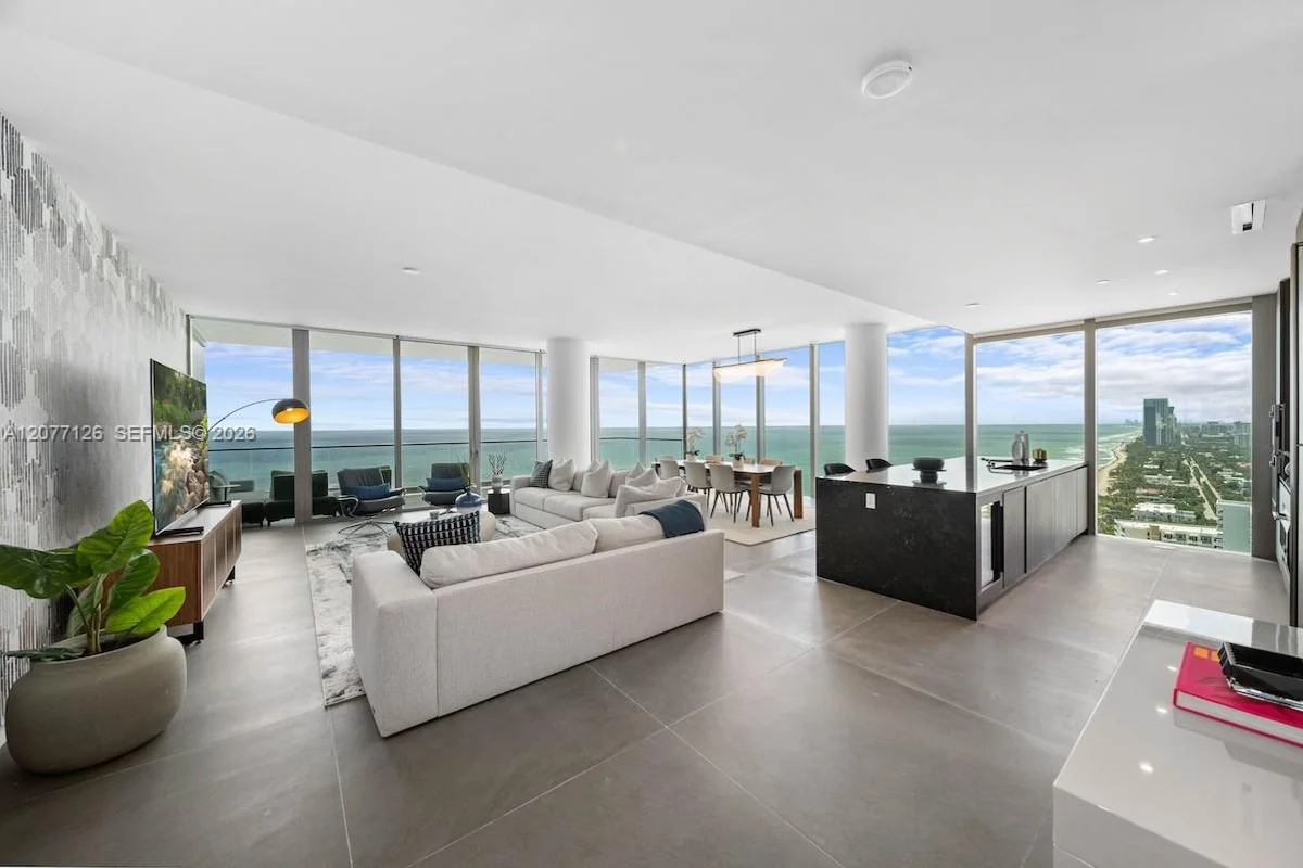2000 S Ocean Dr #31B, Hallandale Beach: photo 1 of 39