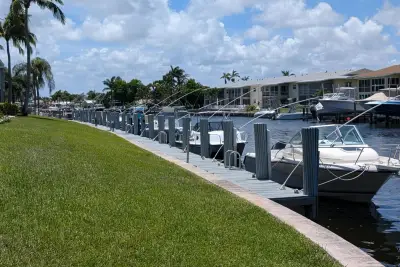 930 SE 9th Ave #11, Pompano Beach: photo 1 of 22