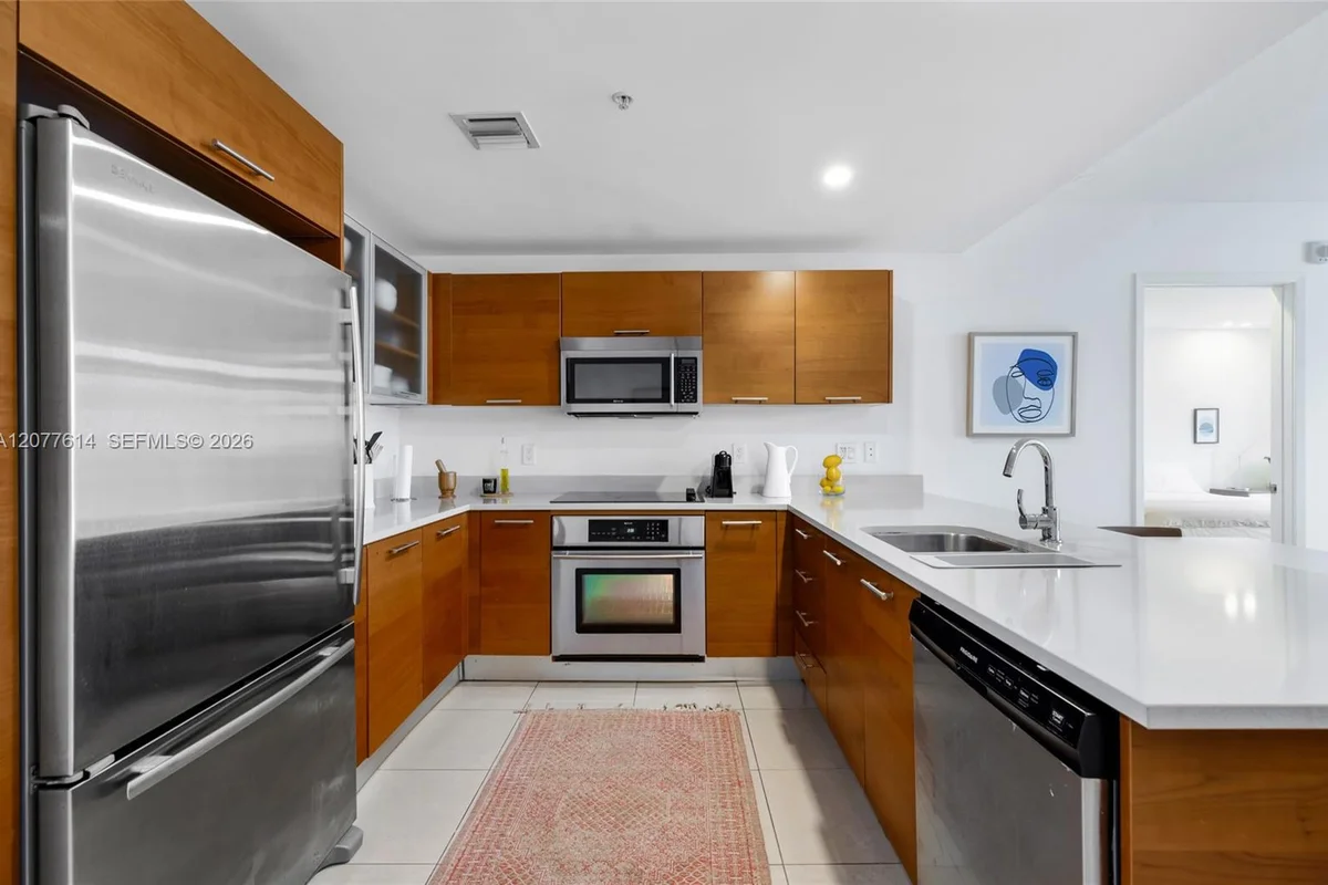 3250 NE 1st Ave #605, Miami: photo 1 of 22