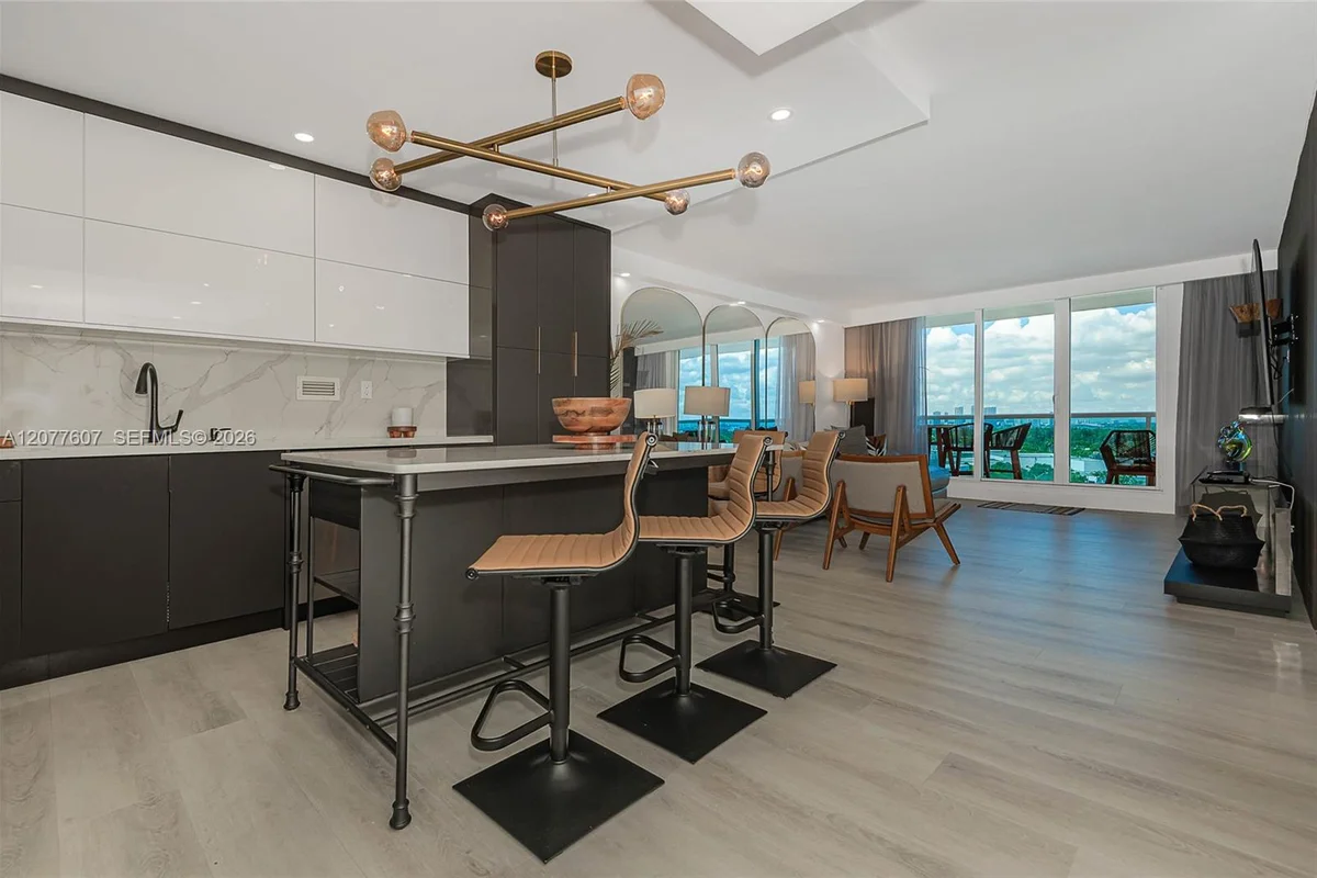 2301 Collins Ave #1134, Miami Beach: photo 1 of 29