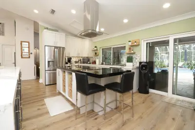 7801 NW 85th Ave, Tamarac: photo 1 of 77