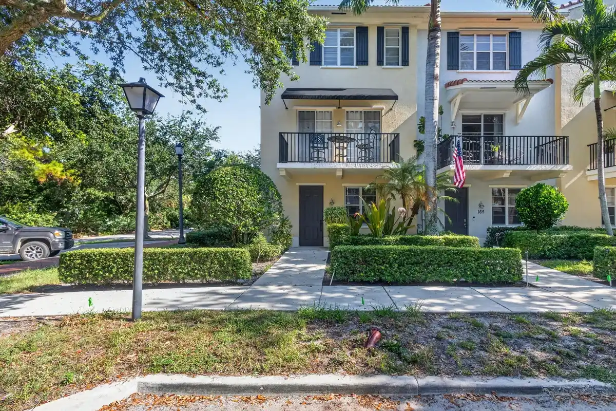169 Cat Rock Ln, Jupiter: photo 1 of 36