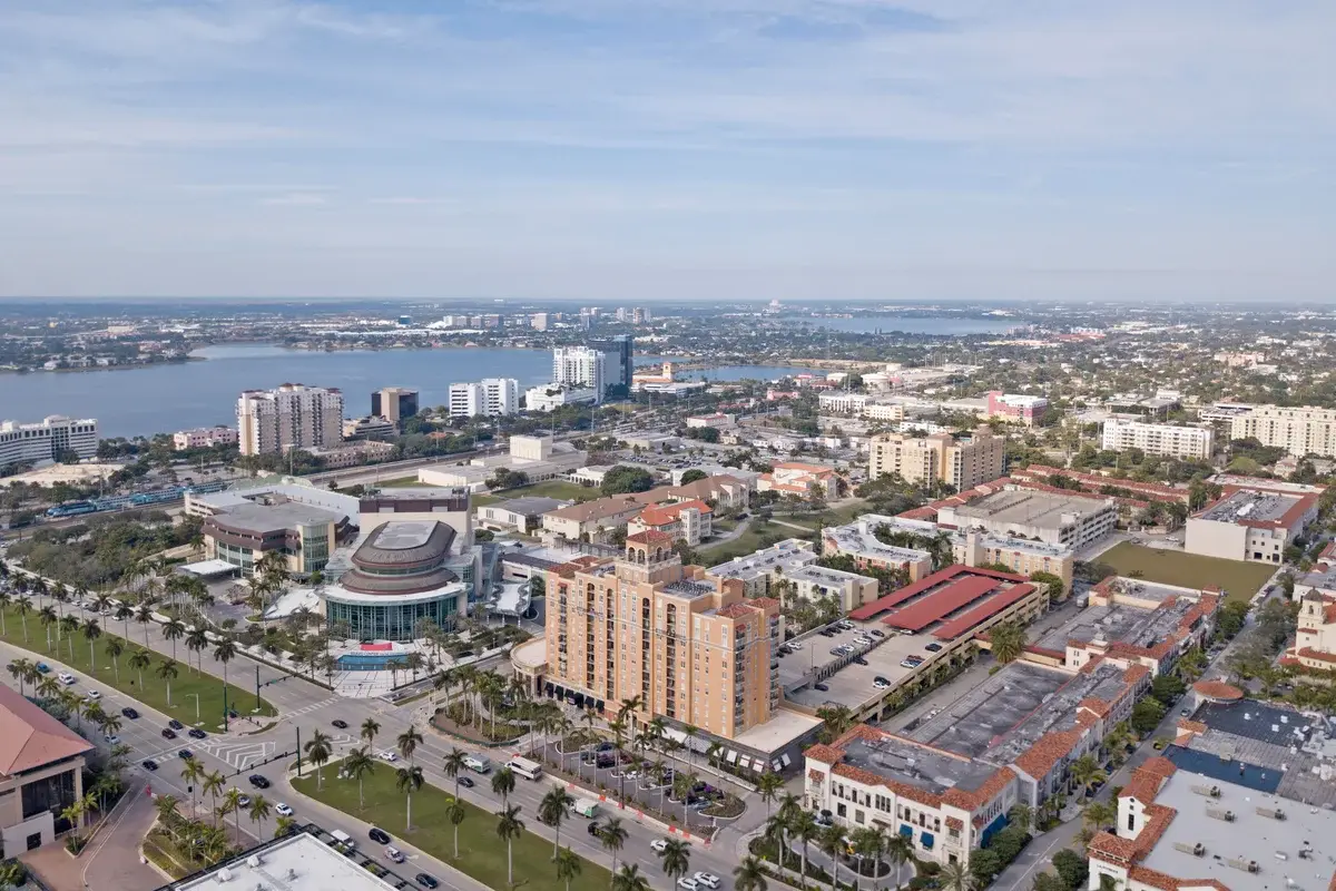651 Okeechobee Blvd #705, West Palm Beach: photo 1 of 19