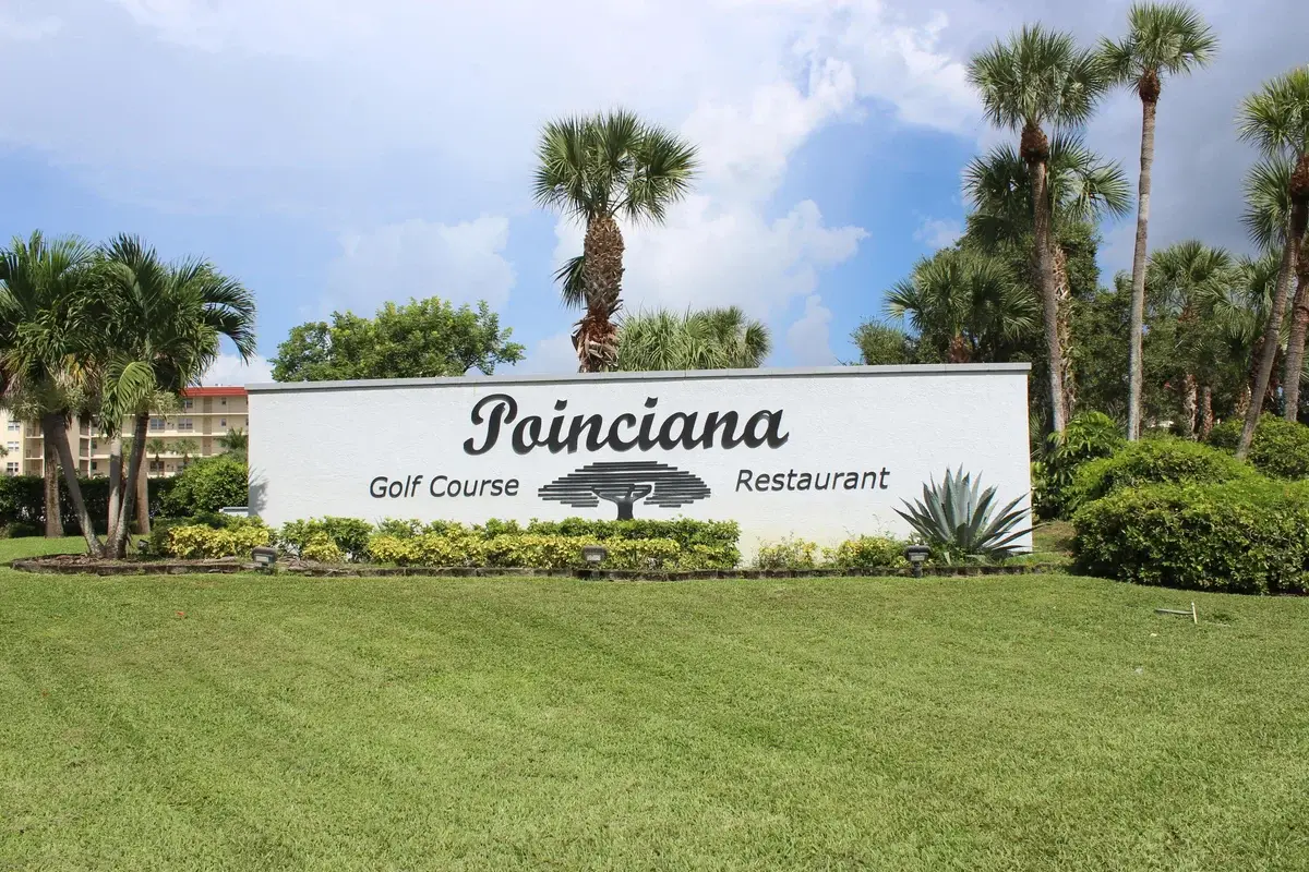 3425 Via Poinciana #203, Lake Worth: photo 1 of 21