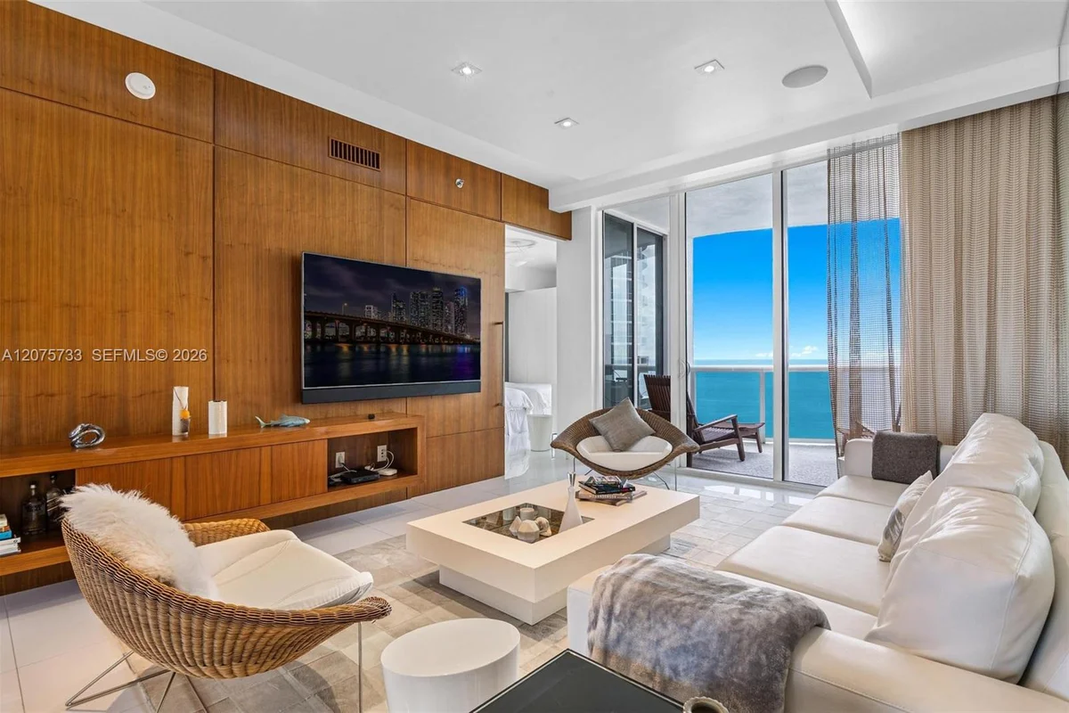 16001 SW Collins Ave #2406, Sunny Isles Beach: photo 1 of 59
