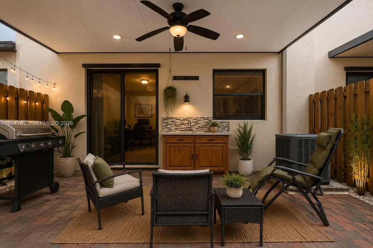 11413 SW 253 St, Homestead: photo 1 of 34