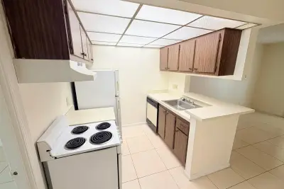 1500 N Congress Ave #A113, West Palm Beach: photo 1 of 12