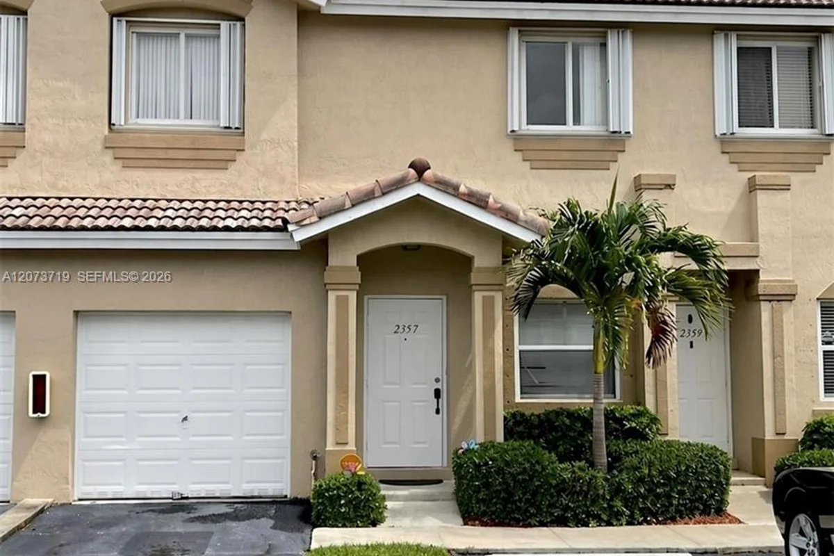 2357 SE 23rd Dr, Homestead: photo 1 of 20
