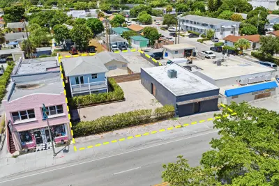 523 N Dixie Hwy, Lake Worth Beach: photo 1 of 30