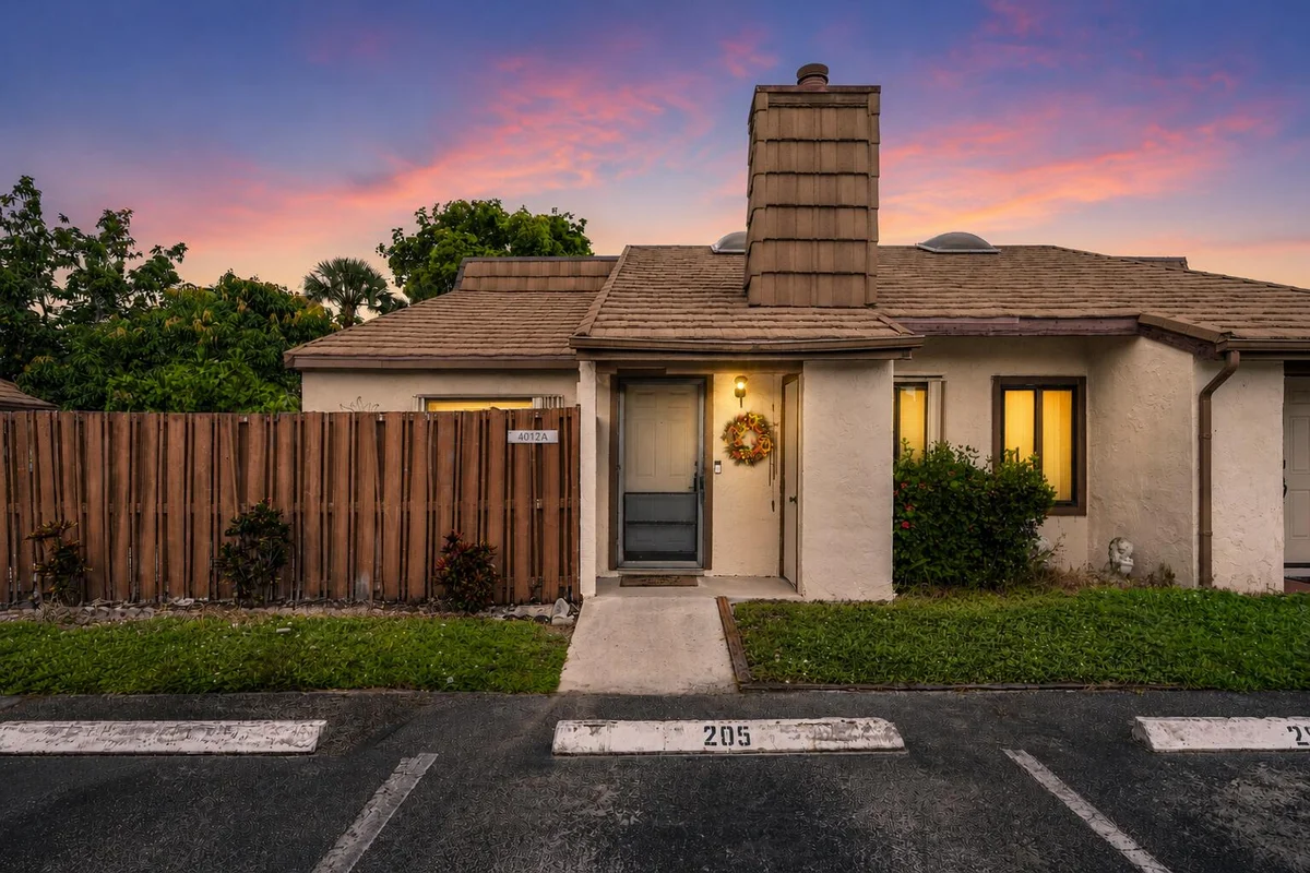 4012 Palm Bay Cir #A, West Palm Beach: photo 1 of 11