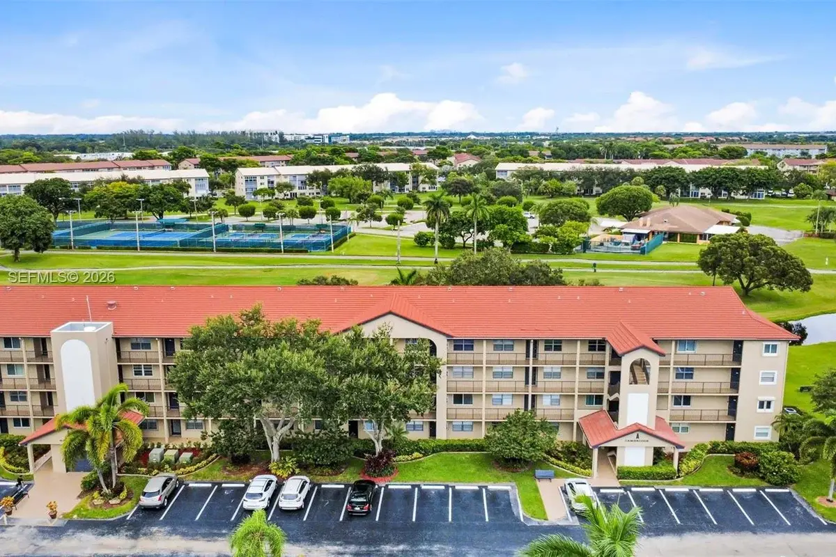 901 SW 128th Ter #212A, Pembroke Pines: photo 1 of 32