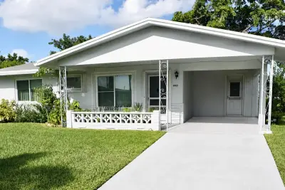 4405 NW 48th Ave, Tamarac: photo 1 of 26