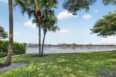 1500 SW 131st Ave #410N, Pembroke Pines: photo 1 of 15