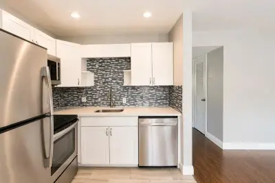 119 Sussex F, West Palm Beach: photo 1 of 12