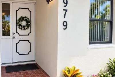 6979 SW 40th St #6-O, Miramar: photo 1 of 101