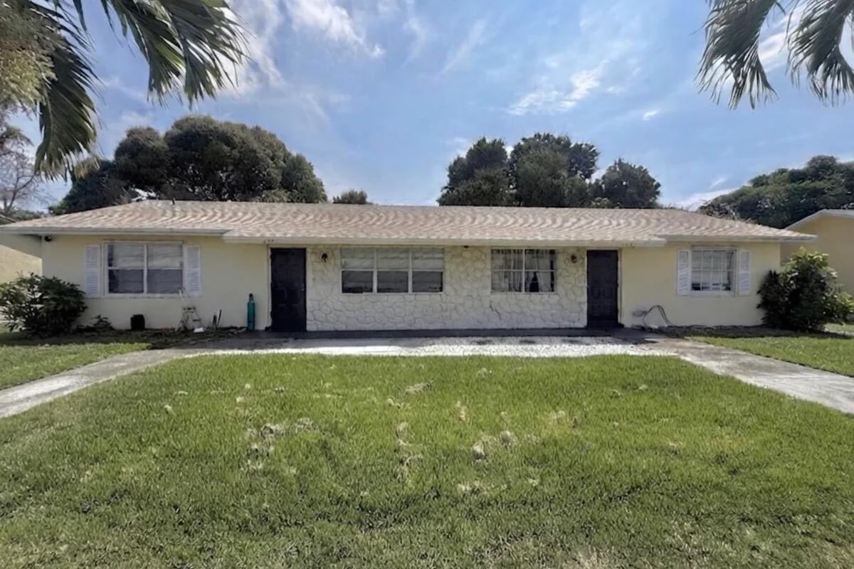 3830 Roan Ct E, West Palm Beach: photo 1 of 9