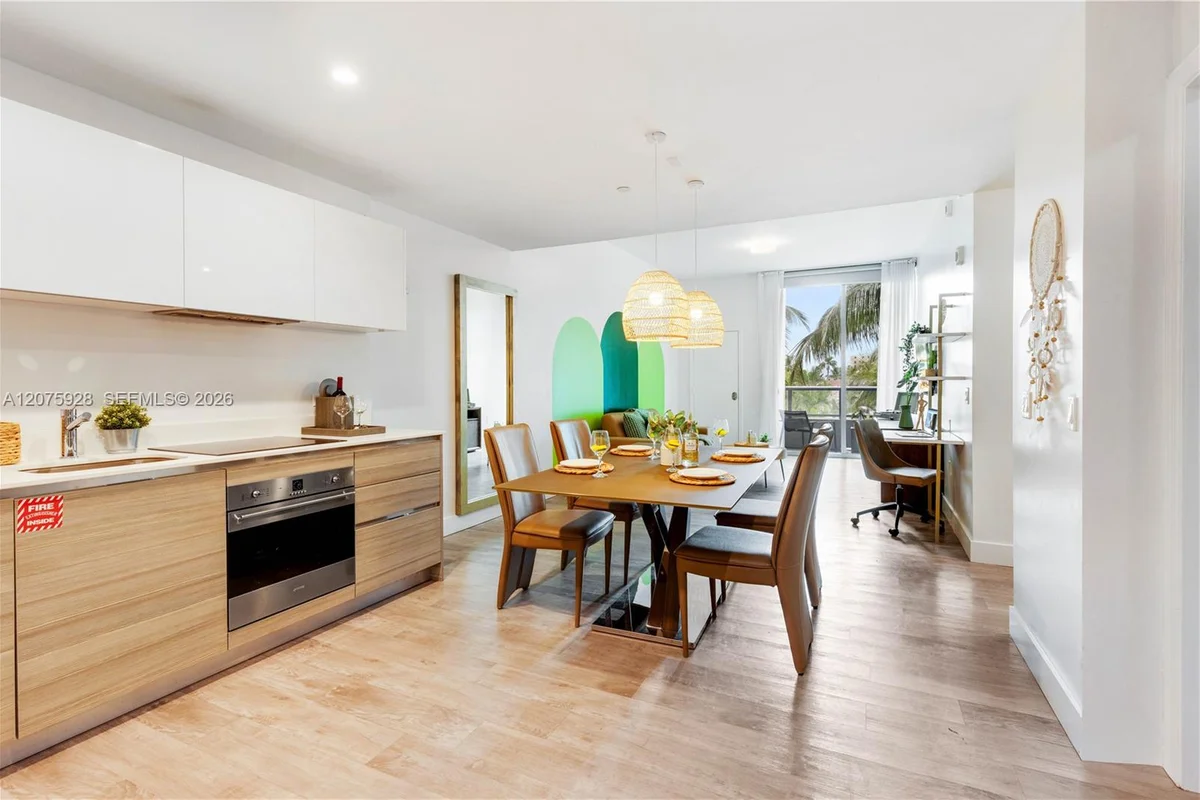 777 N Ocean Dr #N214, Hollywood: photo 1 of 25