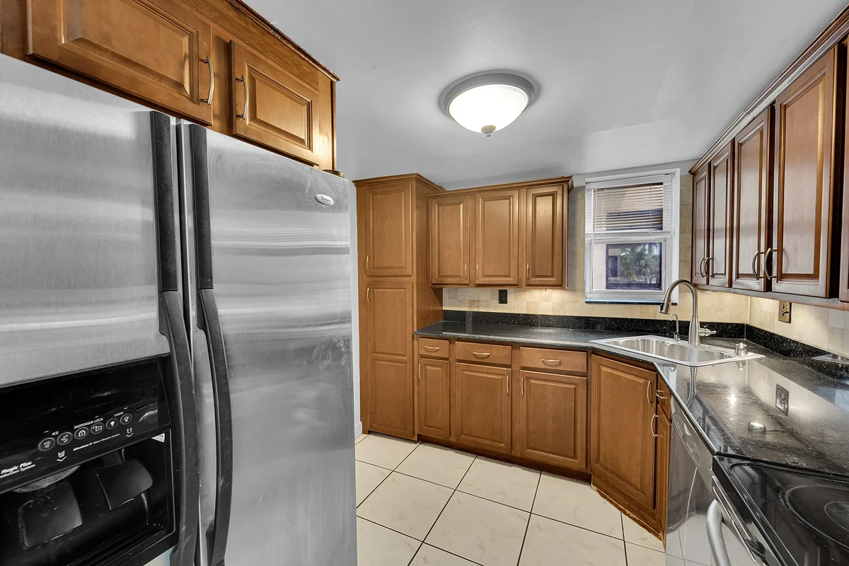 777 S Federal Hwy #RP307, Pompano Beach: photo 1 of 37