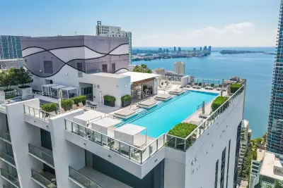 1010 Brickell Ave #1402, Miami: photo 1 of 36