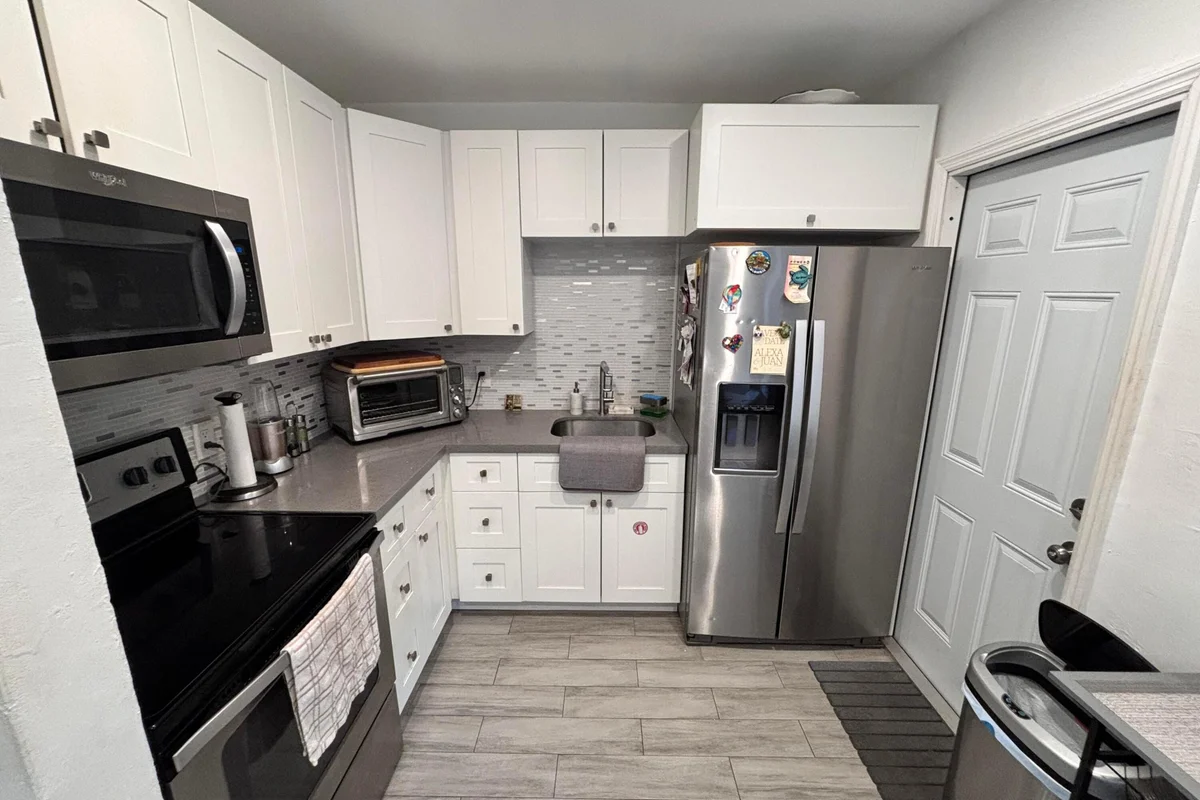 1345 NE 15th Ave #1, Fort Lauderdale: photo 1 of 11