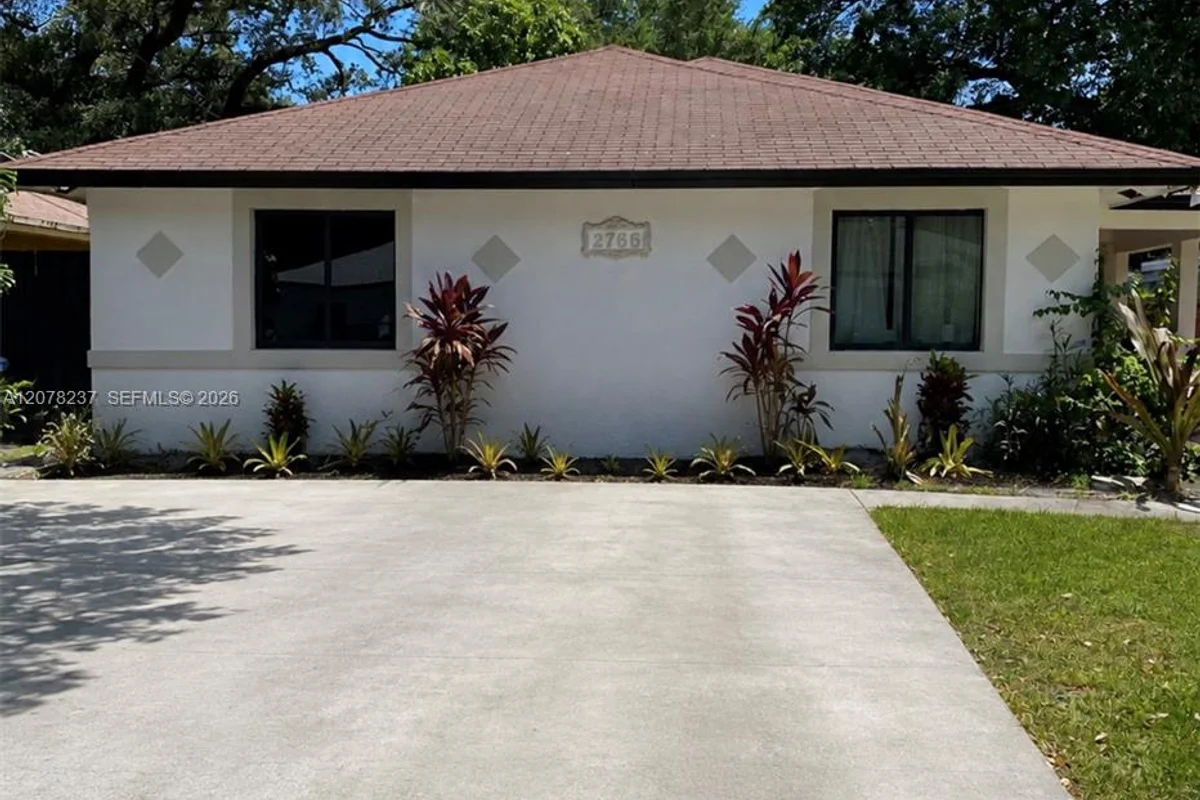 2766 NW 168th Ter, Miami Gardens: photo 1 of 11