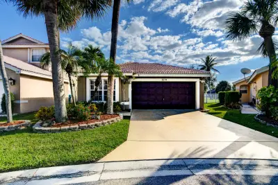 3574 Danbury Ct, Boynton Beach: photo 1 of 62