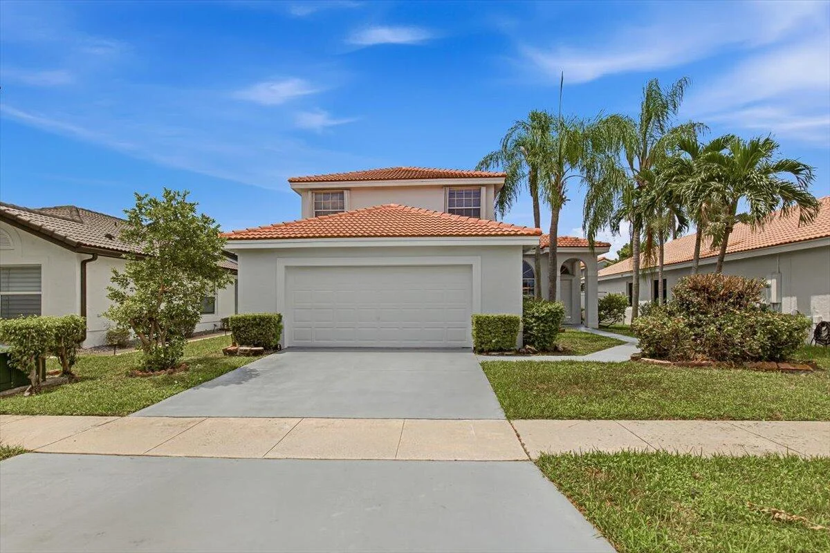 1378 SW 180th Ave, Pembroke Pines: photo 1 of 50