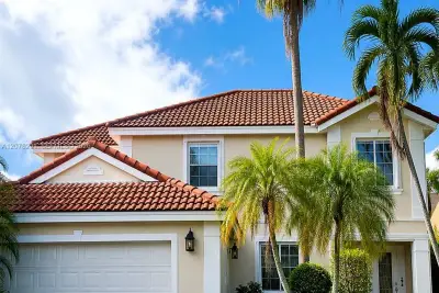 14719 SW 44th Ln, Miami: photo 1 of 38