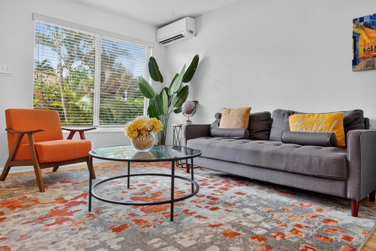 27 NW 14th Ave #A, Delray Beach: photo 1 of 28