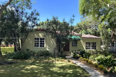 53 NW 93rd St, Miami Shores: photo 1 of 24