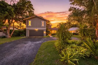 1348 NW 113th Ter, Coral Springs: photo 1 of 57