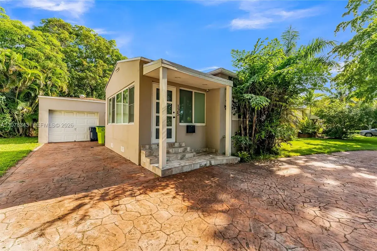 125 NW 88th St, El Portal: photo 1 of 45