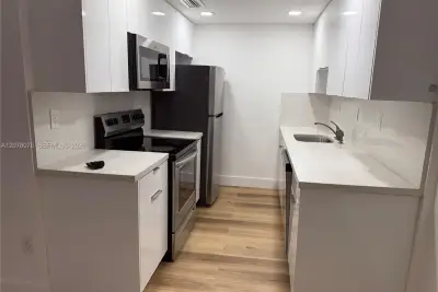 10822 N Kendall Dr #S 23, Miami: photo 1 of 4